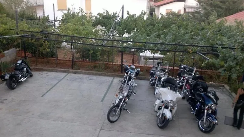 Apartment In Pula With Terrace, Air Conditioning, W-Lan, Washing Machine 633-6